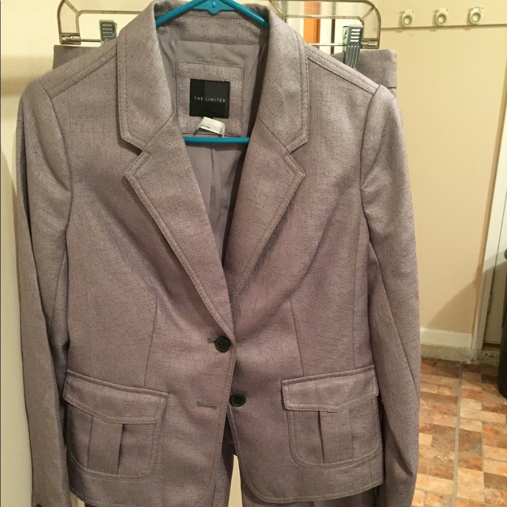 The Limited 2 PC suit